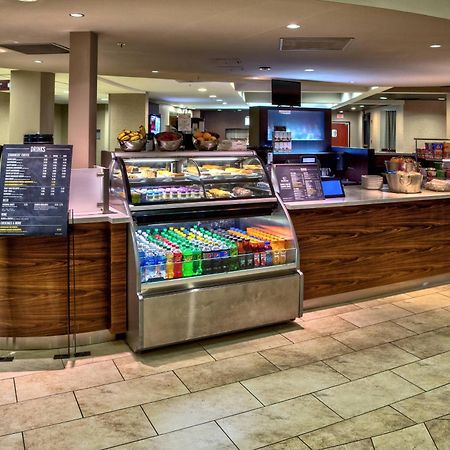Courtyard By Marriott Springfield Hotel Exterior photo